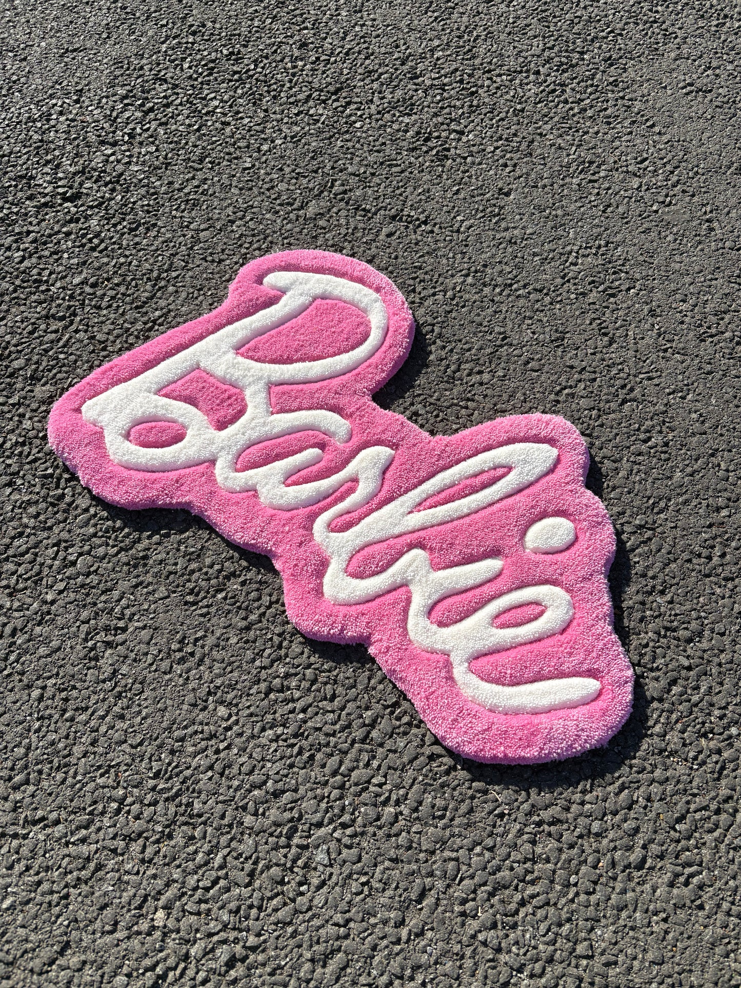 Tapis Barbie (100% fait main) 73x45cm Tufting/Rug