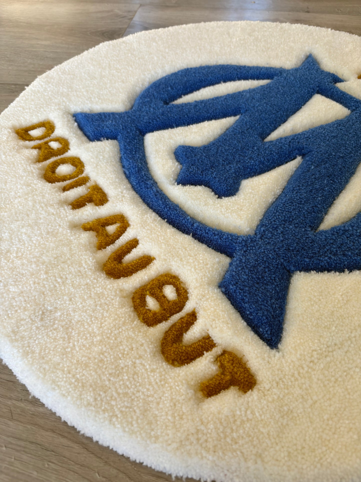 Tapis OM/Marseille (100% fait main) 65x65cm Tufting/Rug