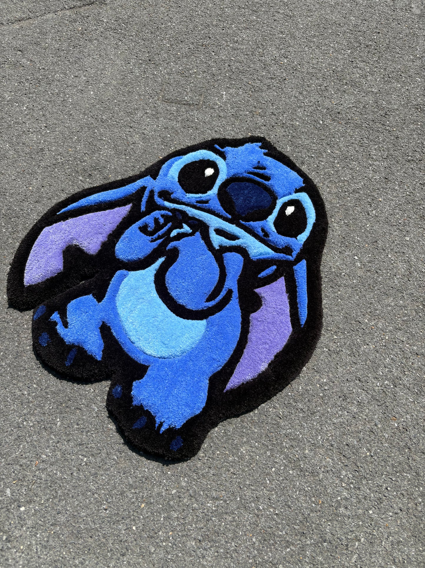 Tapis Stitch (100% fait main) 70x63cm Tufting/Rug