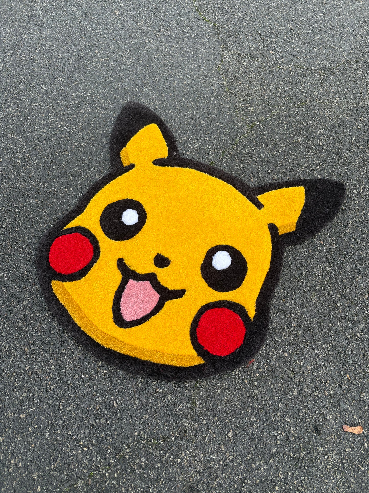 Tapis Pikachu (100% fait main) 70x70cm Tufting/Rug