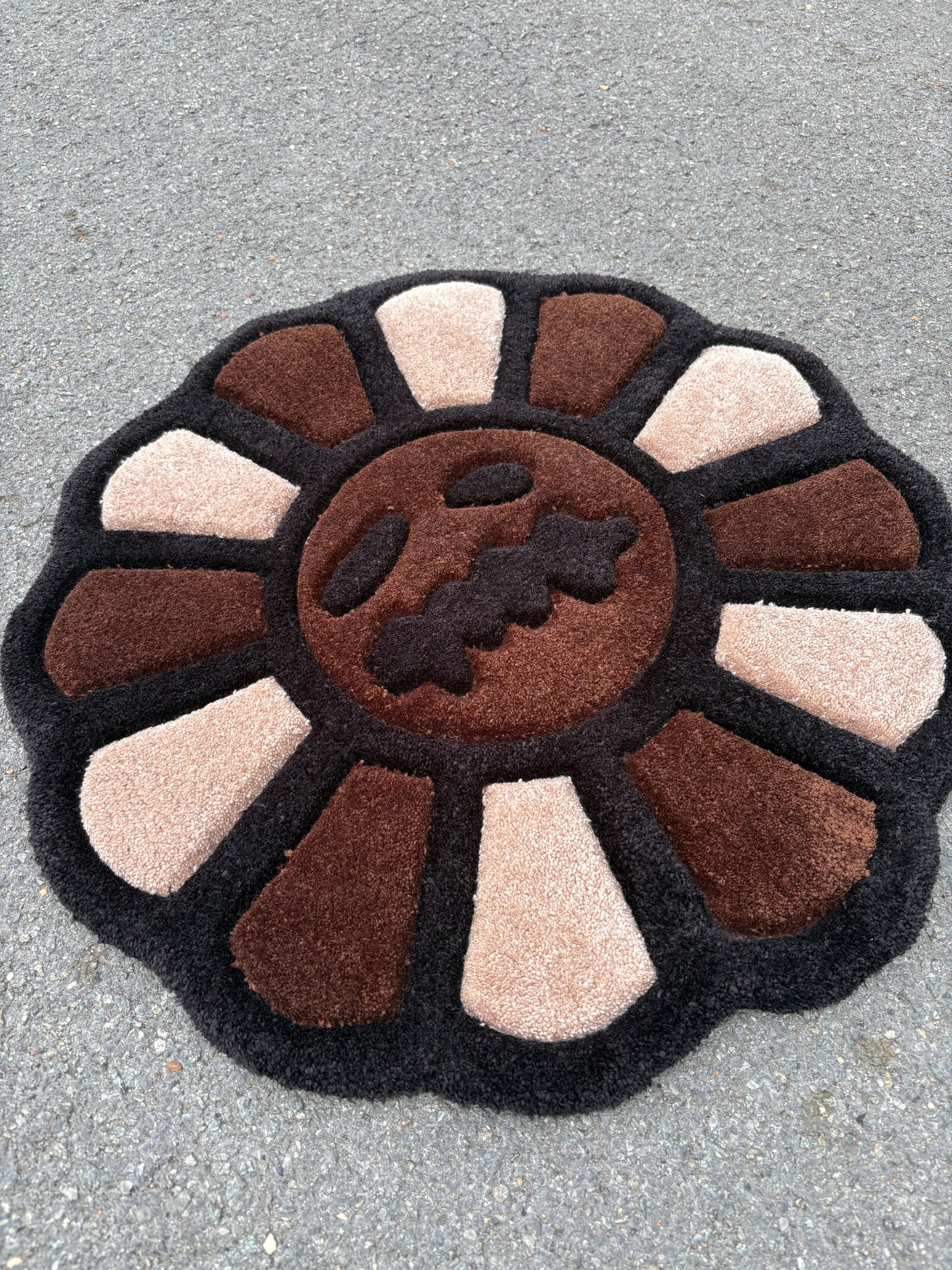 Tapis Murakami X Travis Scott inspiration (100% fait main) 72x72cm Tufting/Rug