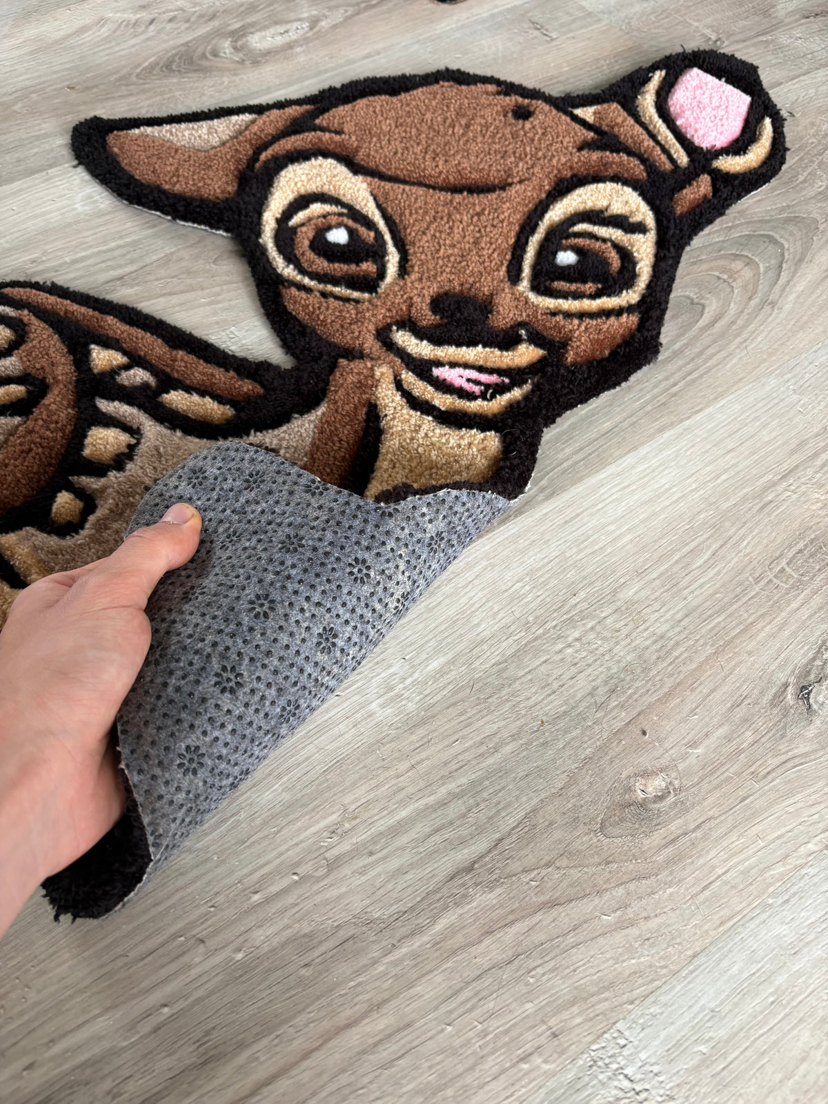 Tapis Bambi (100% fait main) Tufting/Rug 70x70cm
