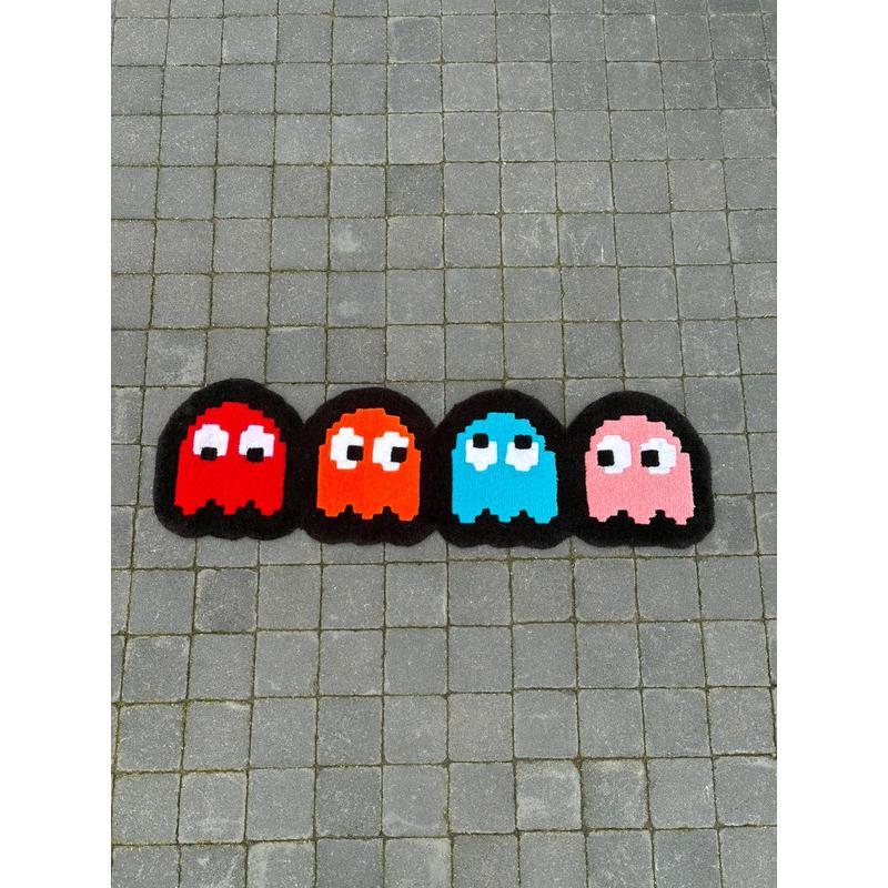 Tapis Pac-Man Pixel fantōme (100% fait main) 130x40cm Tufting/Rug