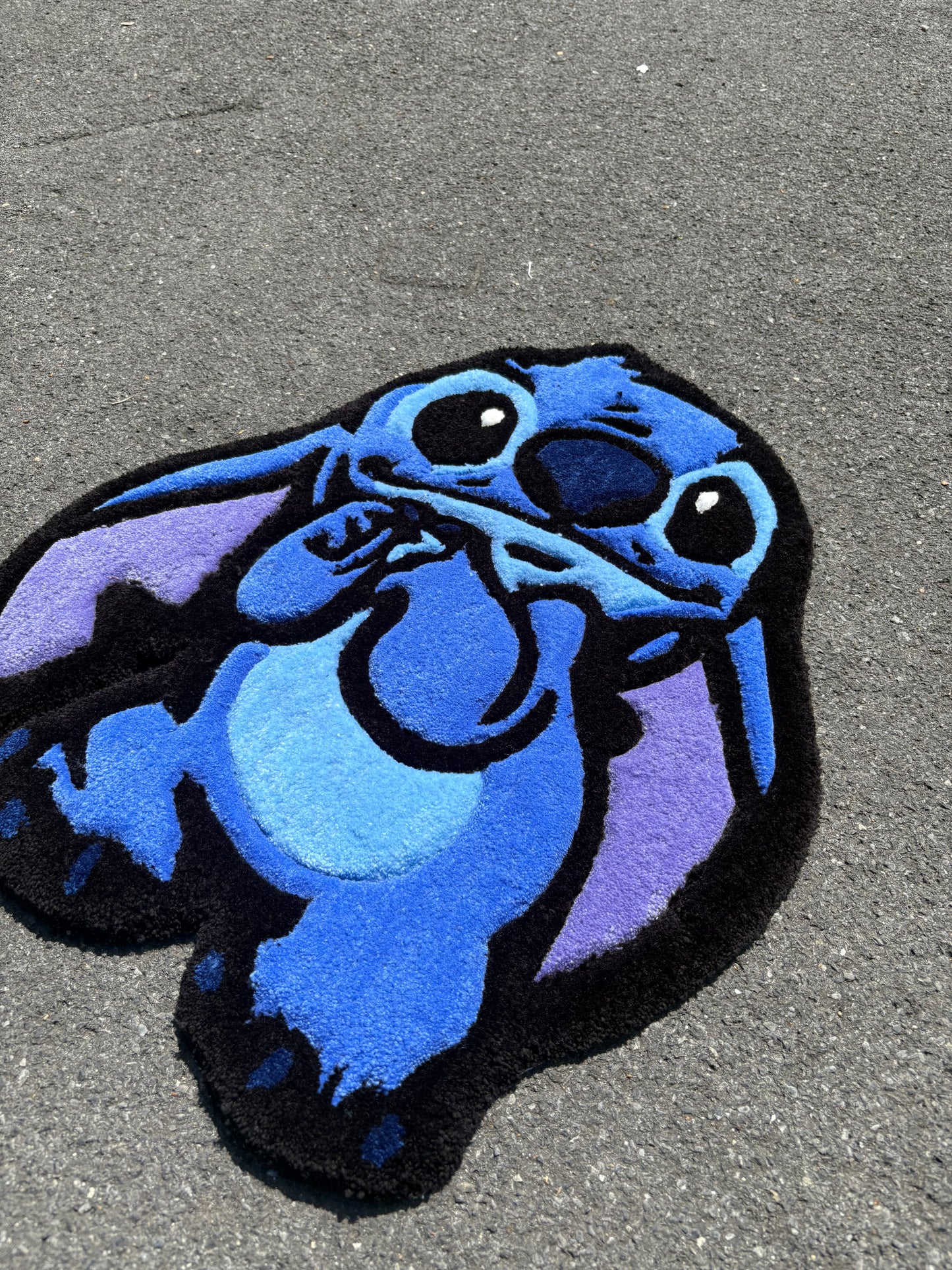 Tapis Stitch (100% fait main) 70x63cm Tufting/Rug
