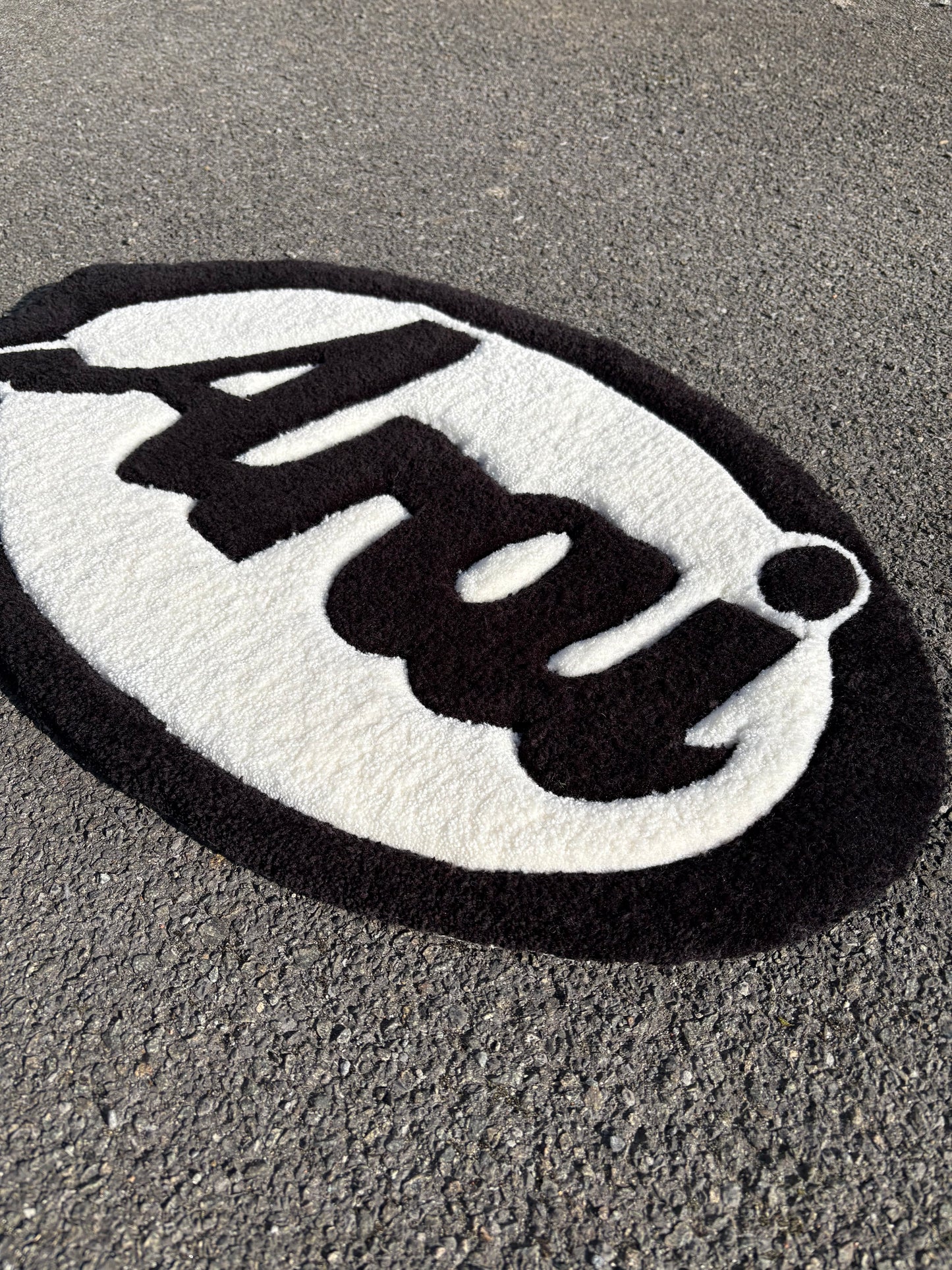 Tapis Arai (100% fait main) 65x45cm Tufting/Rug