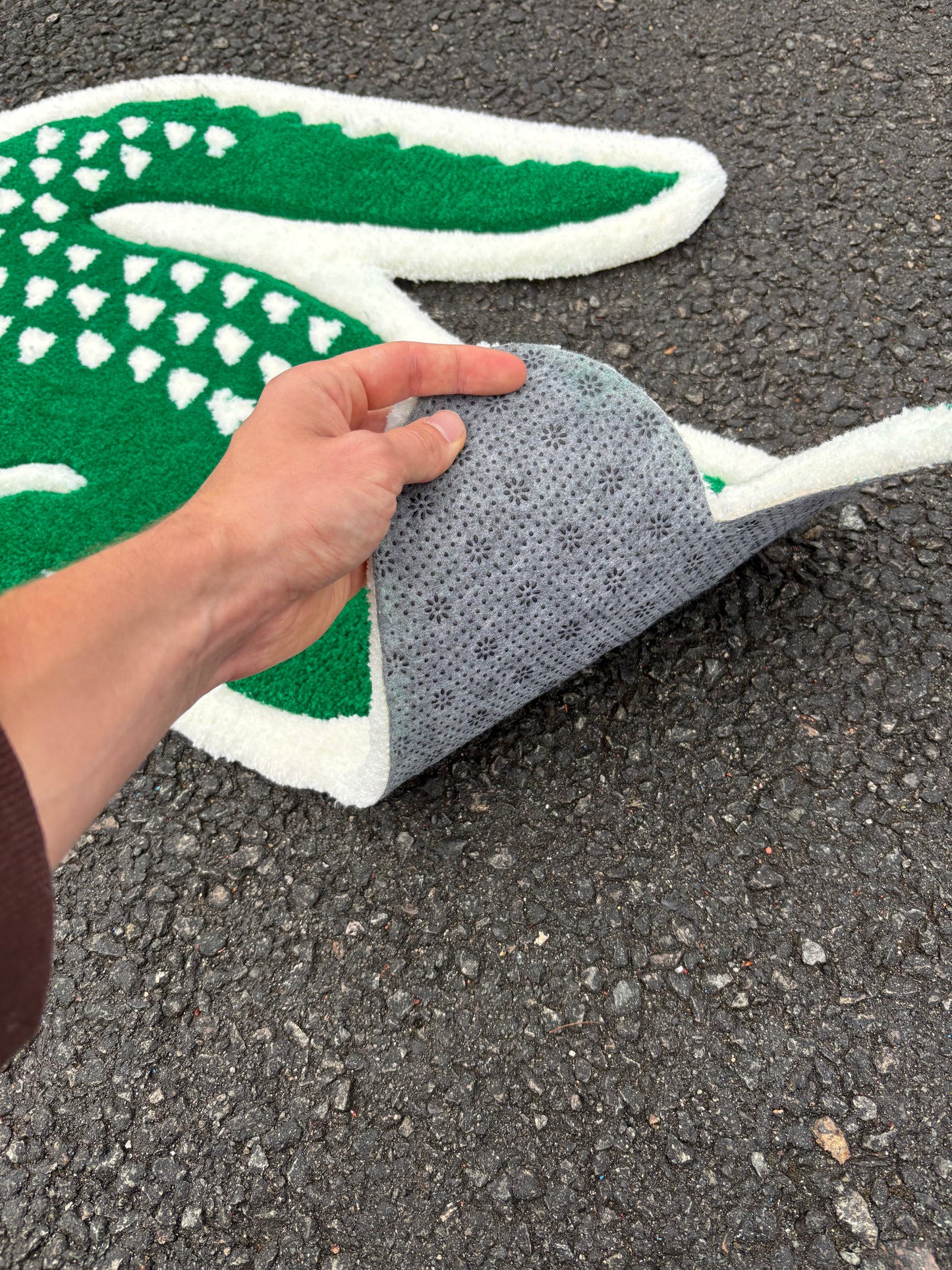 Tapis crocodile (100% fait main) 80x60cm Tufting/Rug