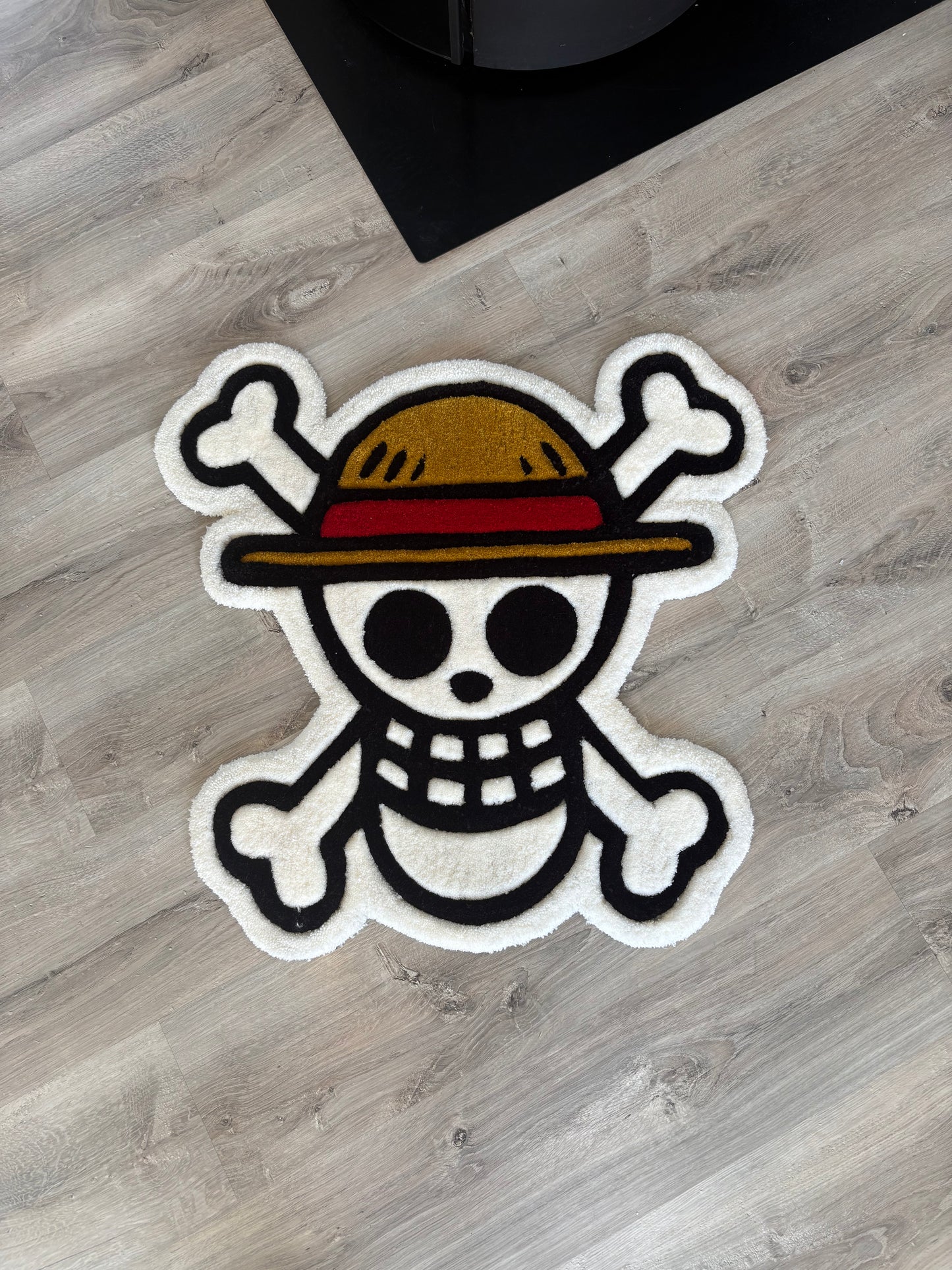 Tapis One Piece/Tête de mort (100% fait main) 70x70cm Tufting/Rug