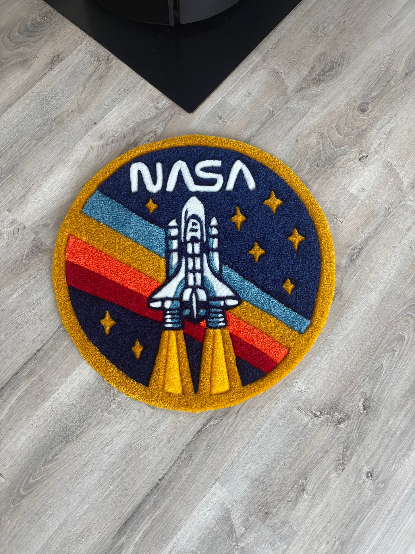 Tapis Tufting NASA 70x70cm - 100% fait main