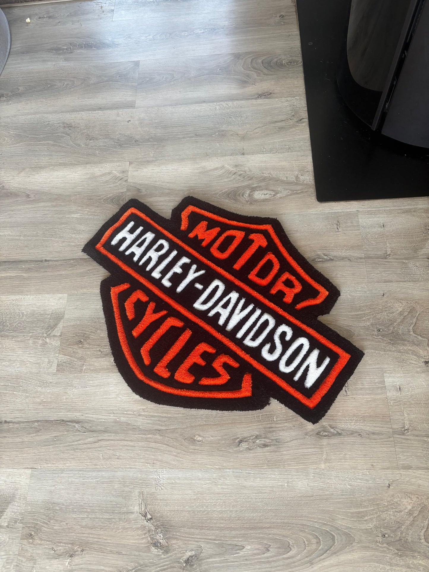 Tapis Tufting Harley-Davidson 70x55 cm – 100% fait main