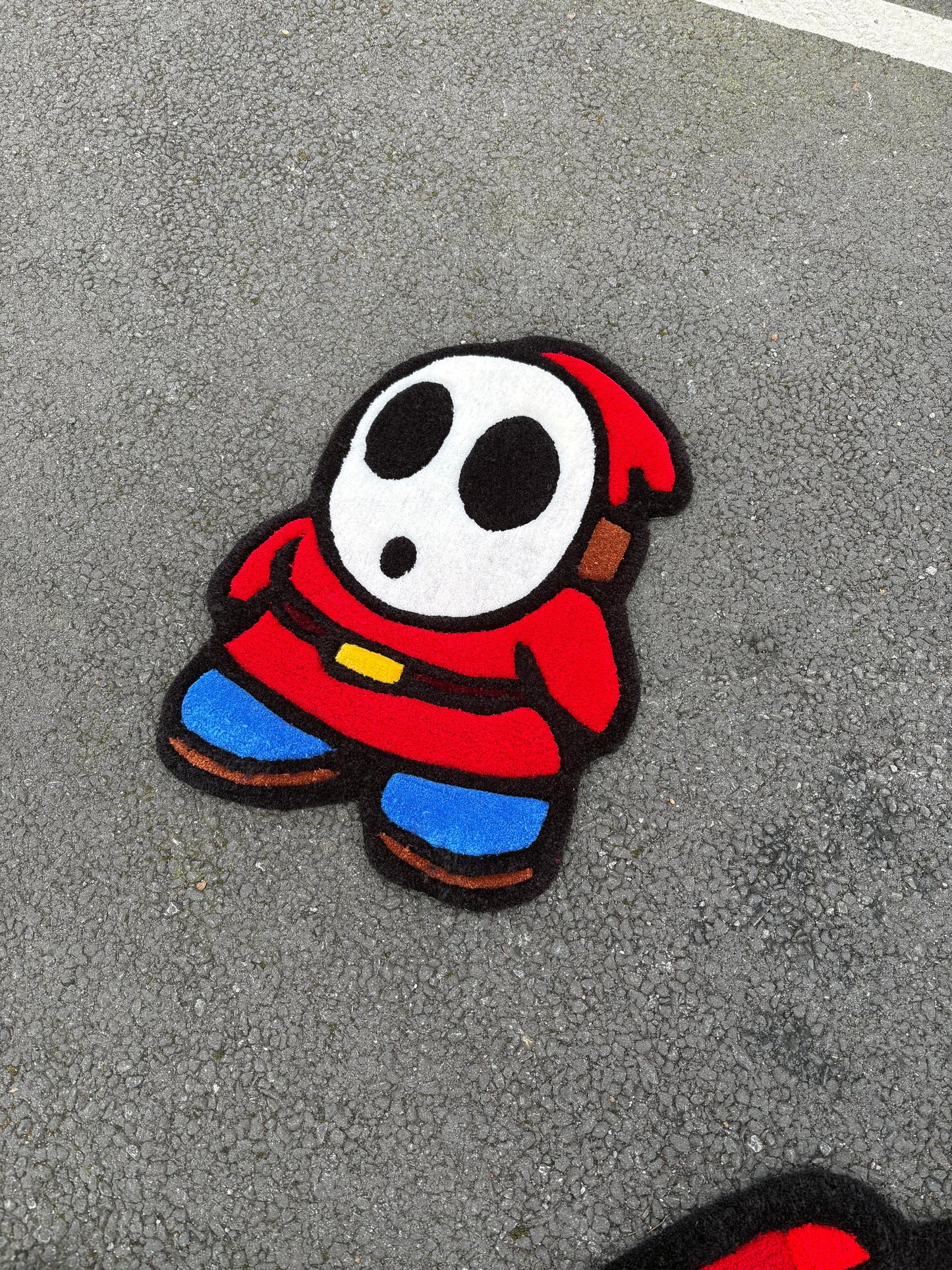 Tapis Shy Guy/Phantom (100% fait main) 65x46cm Tufting/Rug