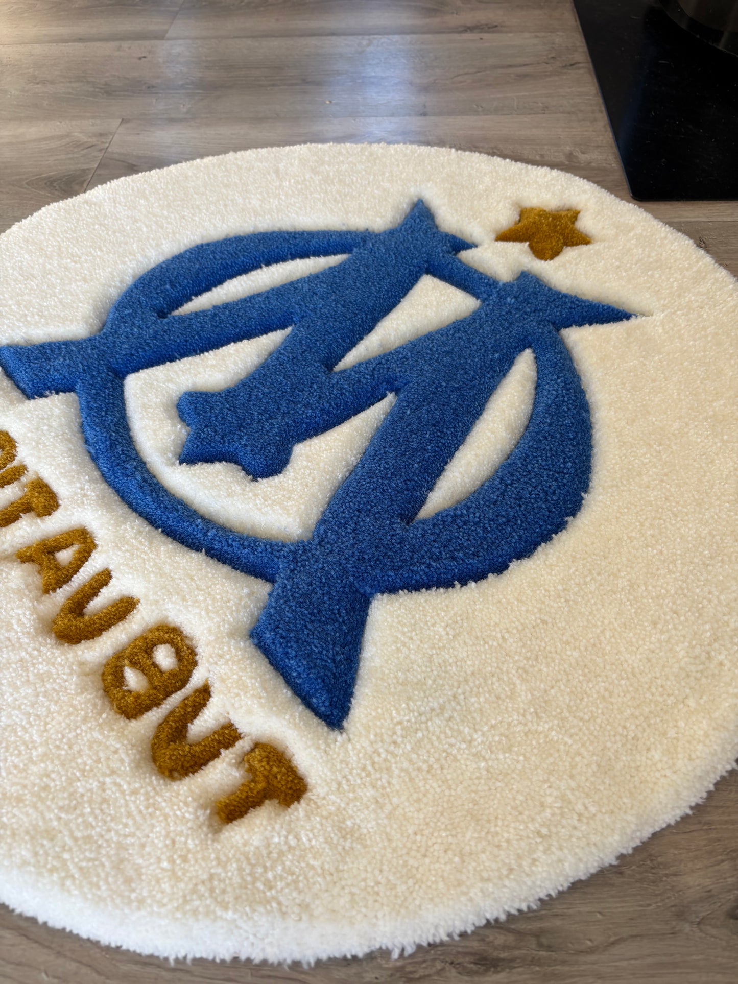 Tapis OM/Marseille (100% fait main) 65x65cm Tufting/Rug
