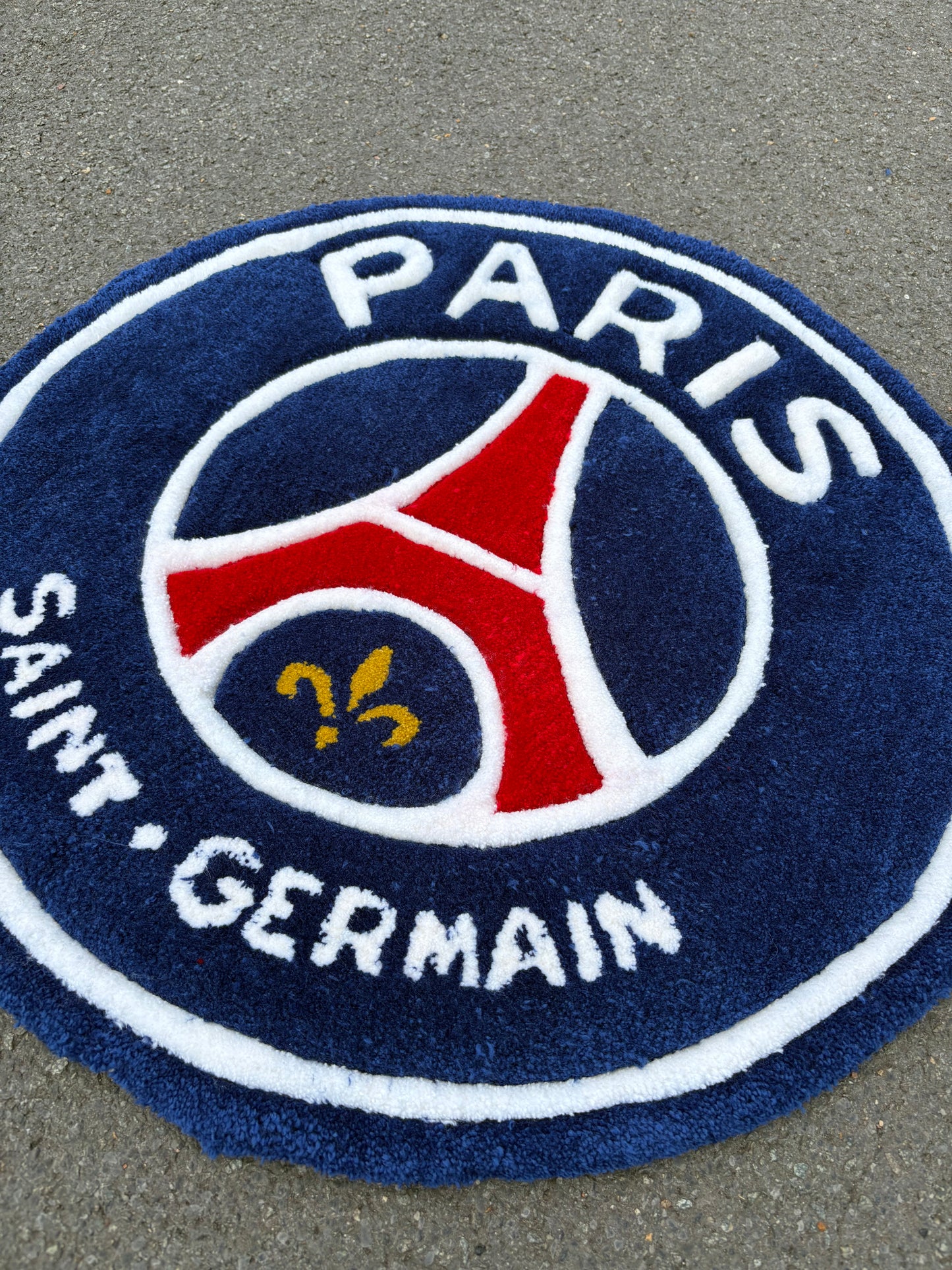 Tapis PSG (100% fait main) 70x70cm