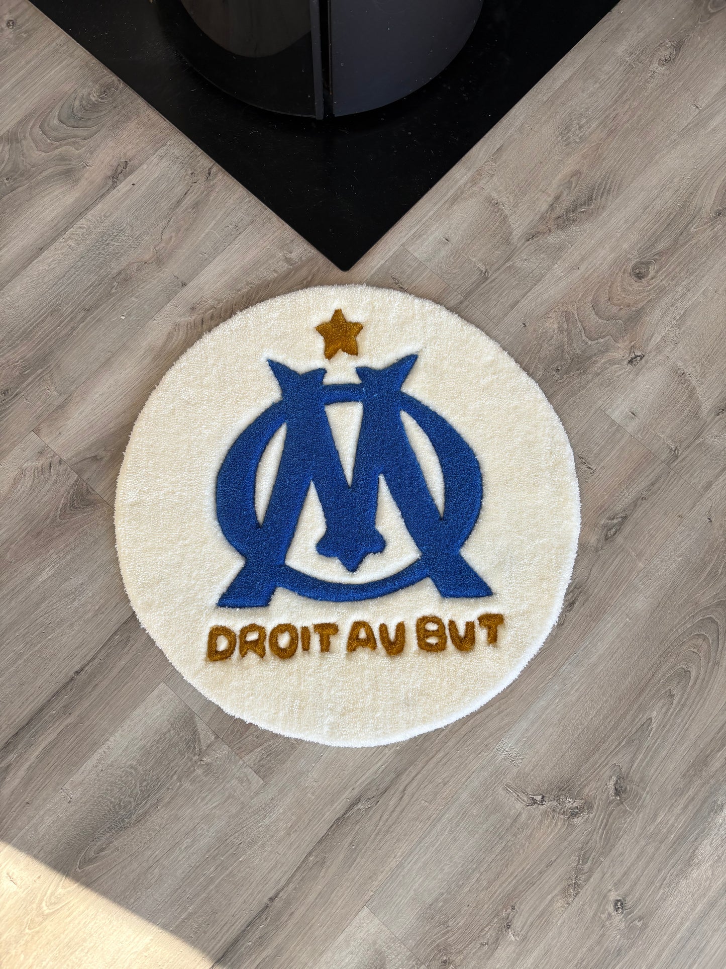 Tapis OM/Marseille (100% fait main) 65x65cm Tufting/Rug