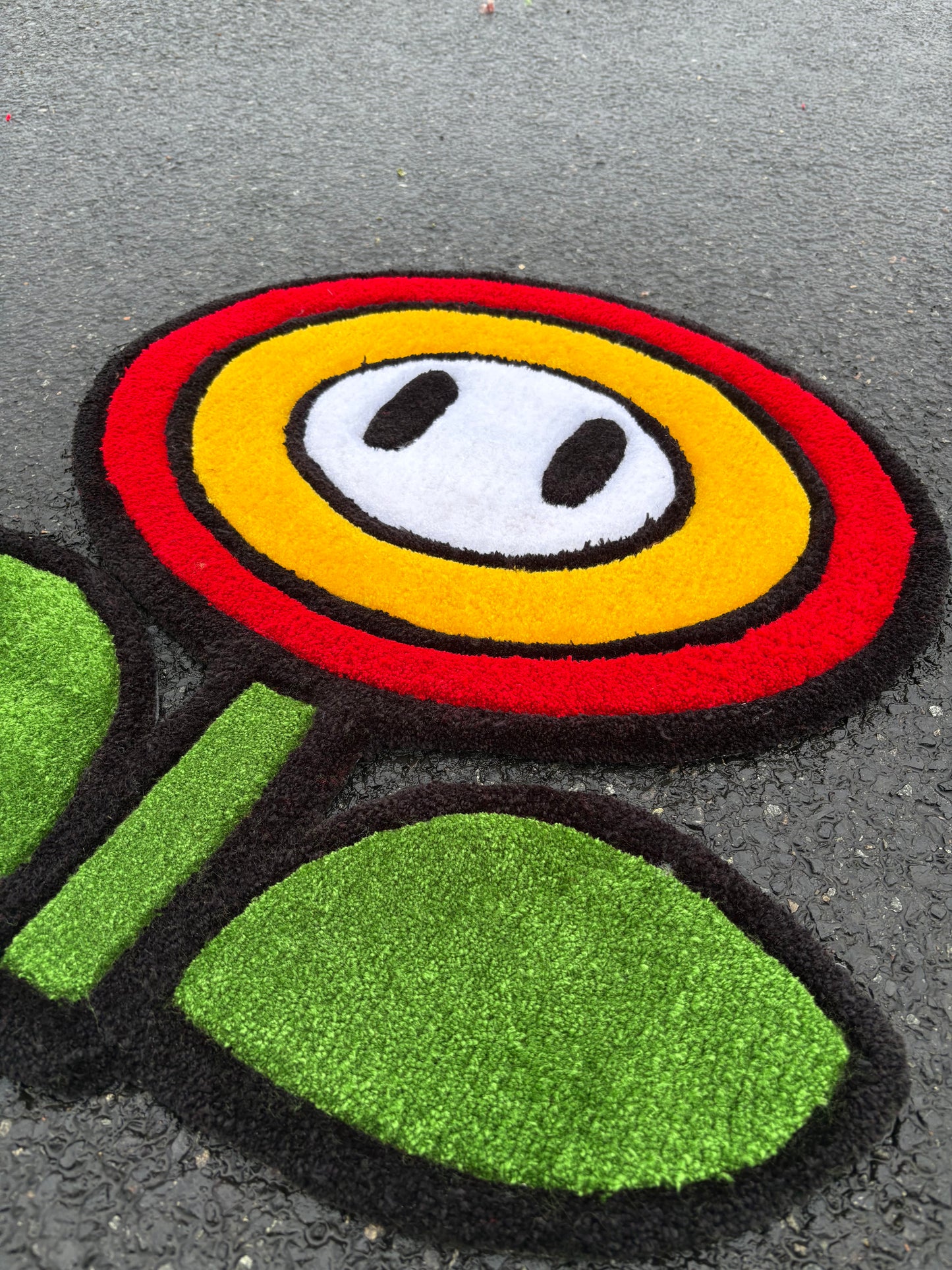 Tapis Fleur Mario/ Fleur de feu (100% fait main) 65x70cm Tufting/Rug