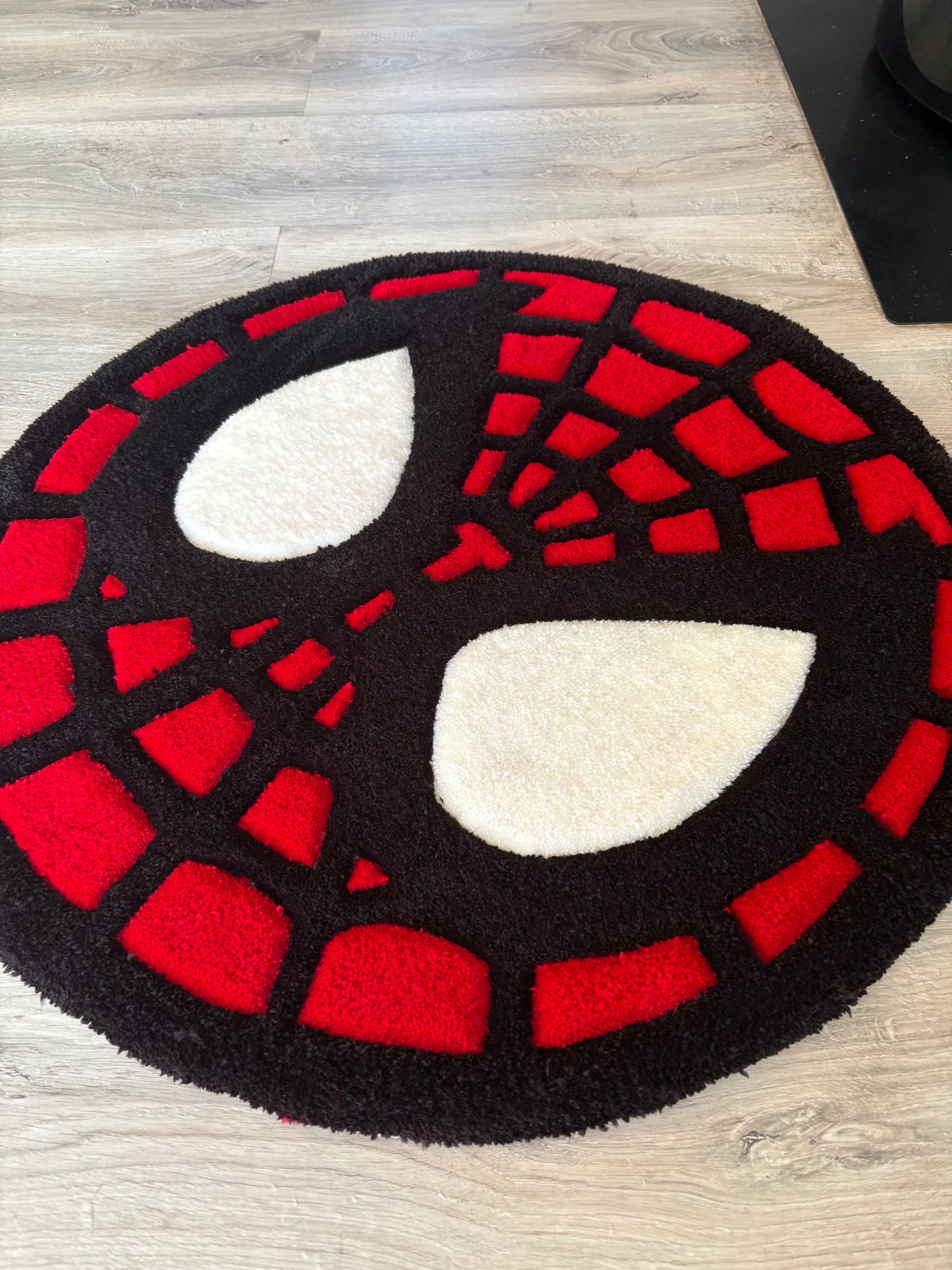 Tapis Spiderman (100% fait main) 65x65cm Tufting/Ruf