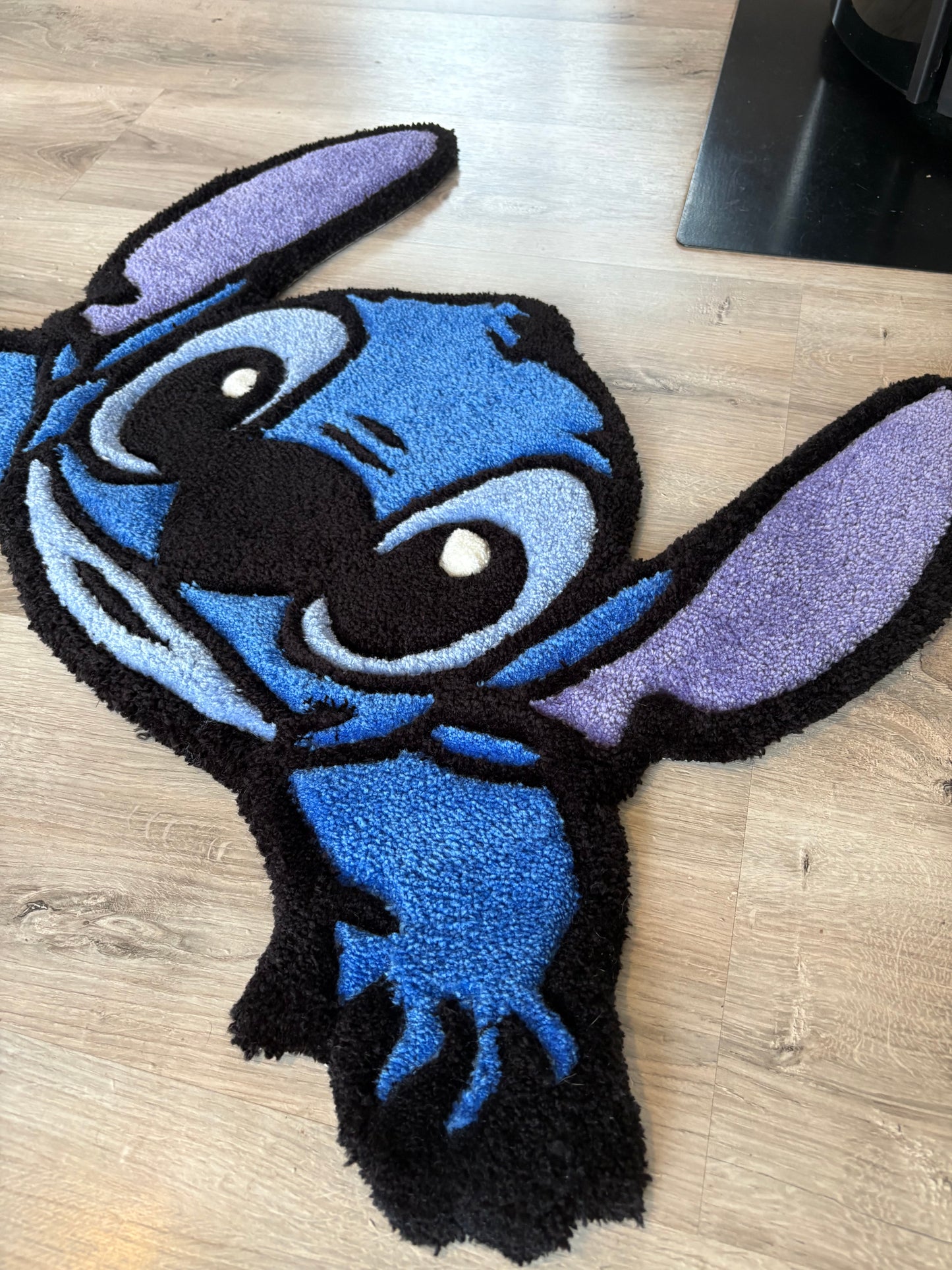 Tapis Stitch (100% fait main) 70x60cm Tufting/Rug