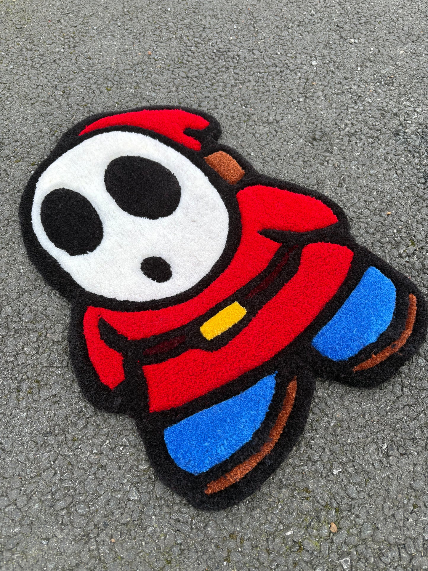 Tapis Shy Guy/Phantom (100% fait main) 65x46cm Tufting/Rug
