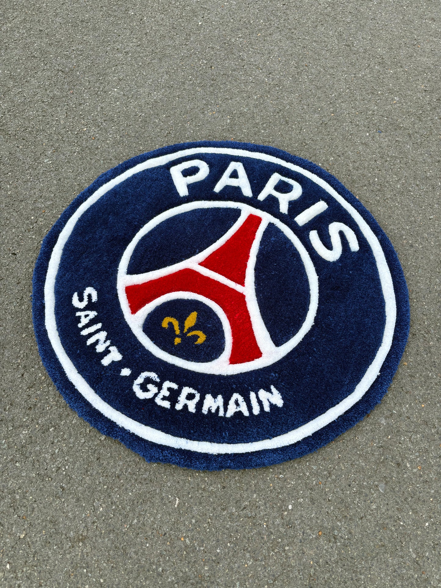 Tapis PSG (100% fait main) 70x70cm