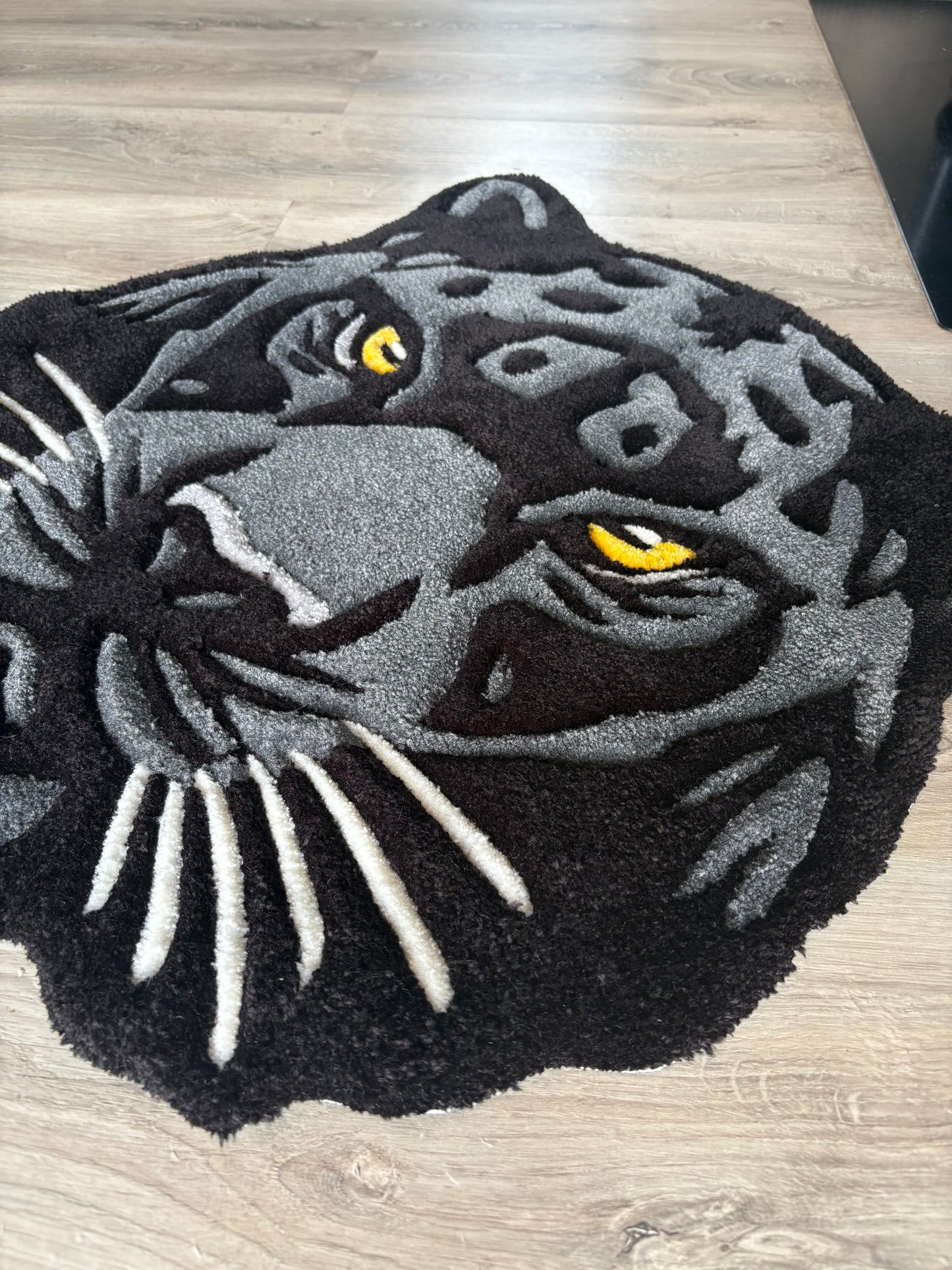 Tapis Panthère (100% fait main) 70x70cm Tufting/Rug