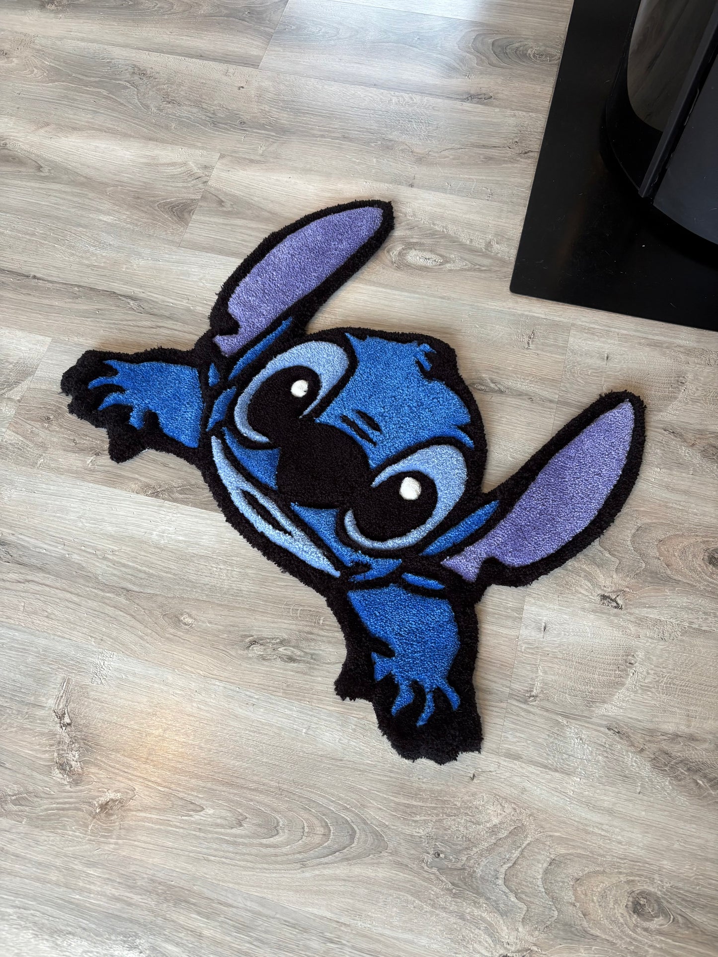 Tapis Stitch (100% fait main) 70x60cm Tufting/Rug