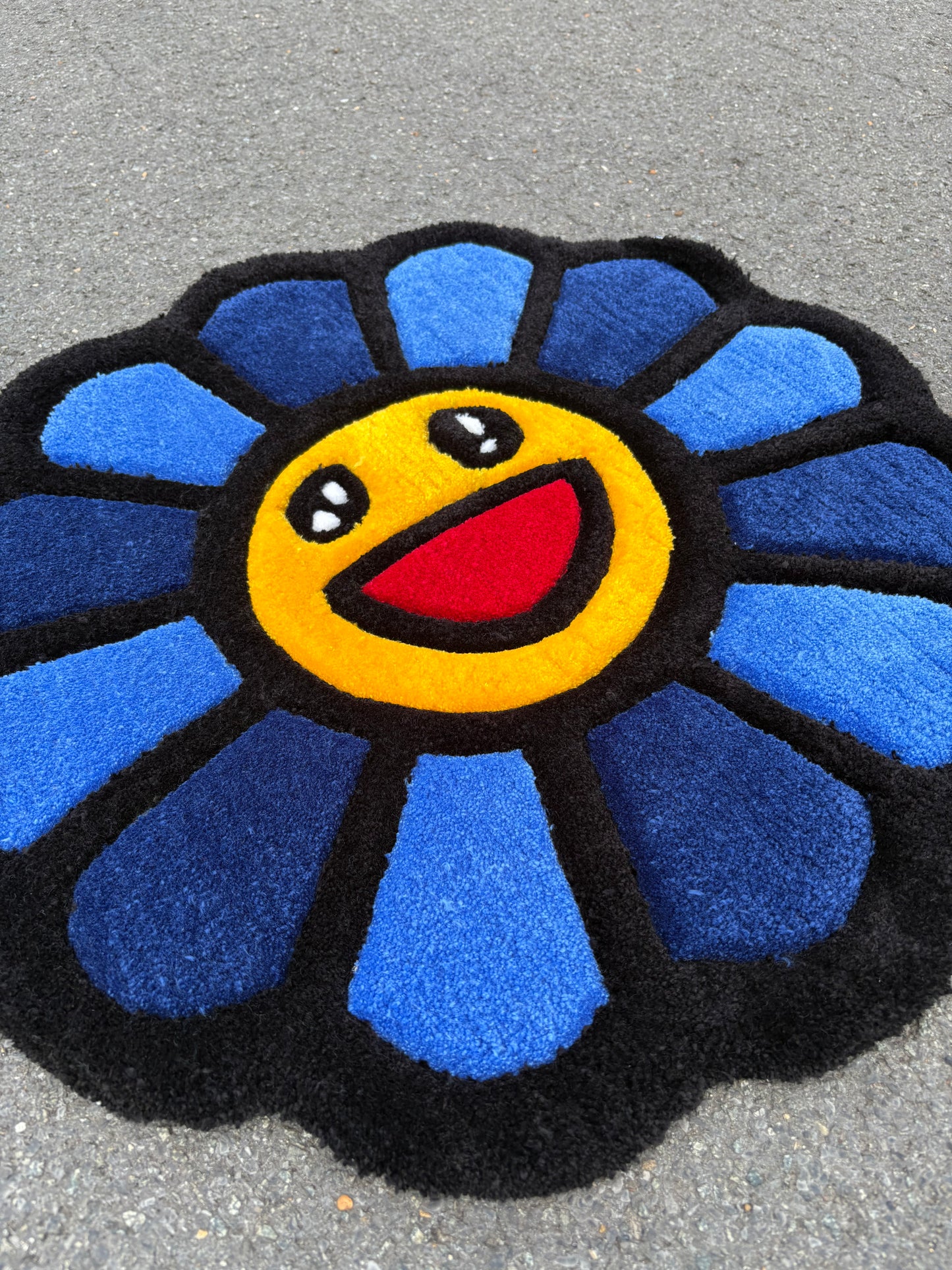 Tapis Fleur Tournesol inspiration Murakami (100% fait main) 70x70cm