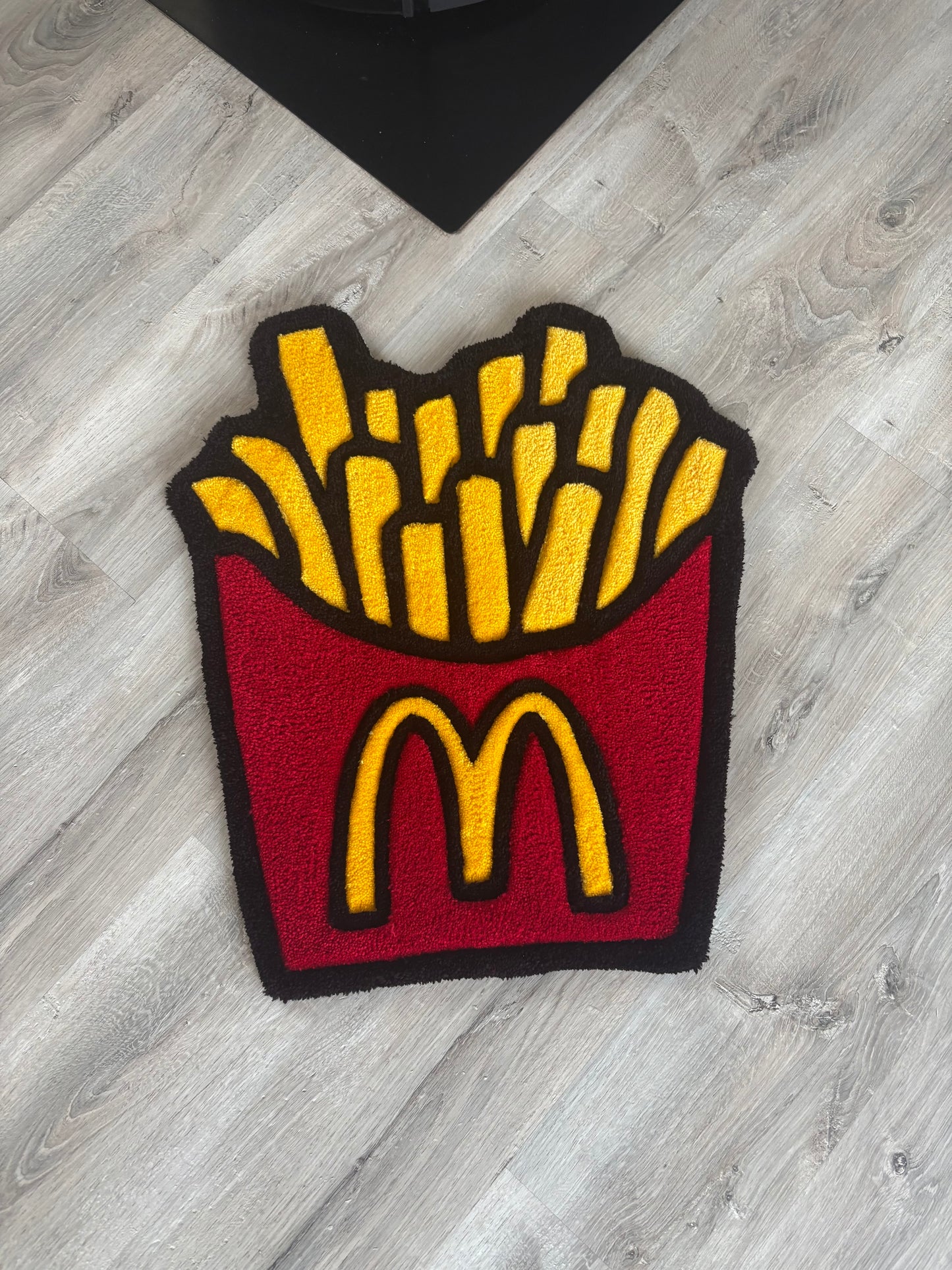 Tapis Tufting McDonald’s 70x60cm - 100% fait main