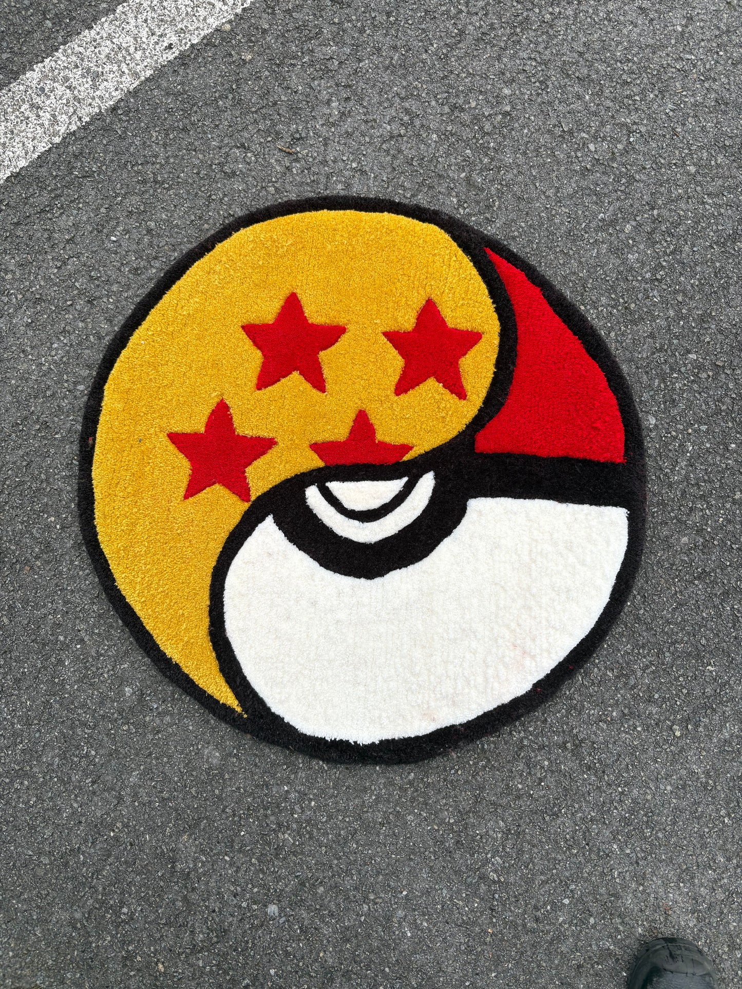 Tapis Pokeball X Boule de cristal (100% fait main) 70x70cm Tufting/Rug