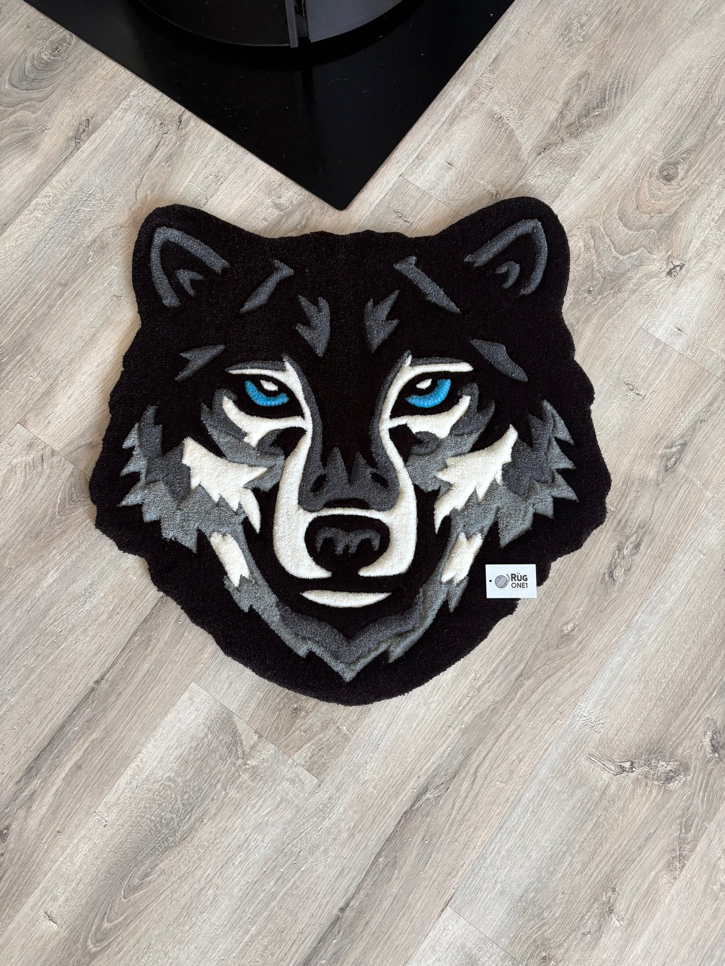 Tapis Loup (100% fait main) 70x65cm Tufting/Rug