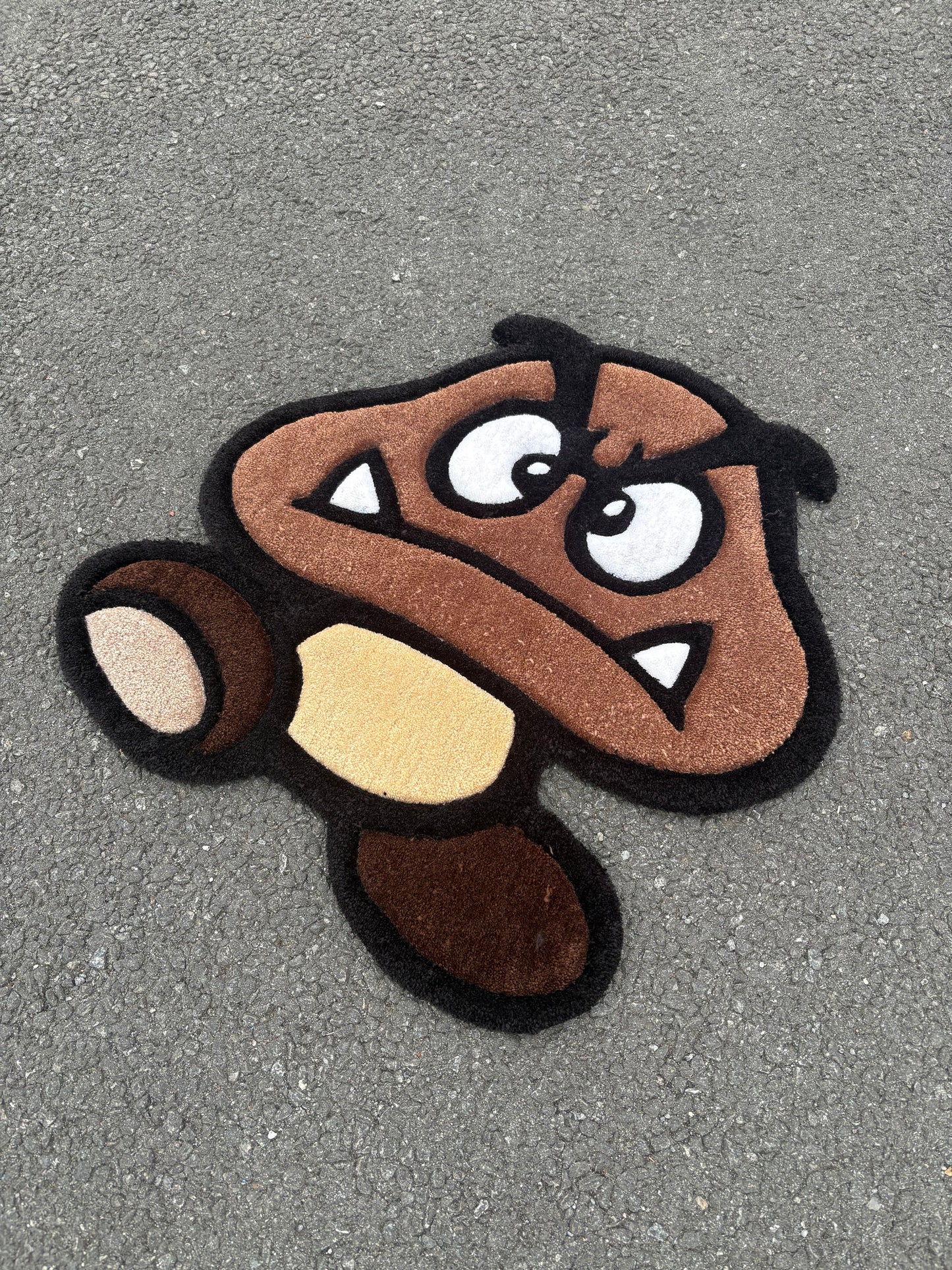 Tapis Goomba/Mario (100% fait main) Tufting/Rug 70x70cm