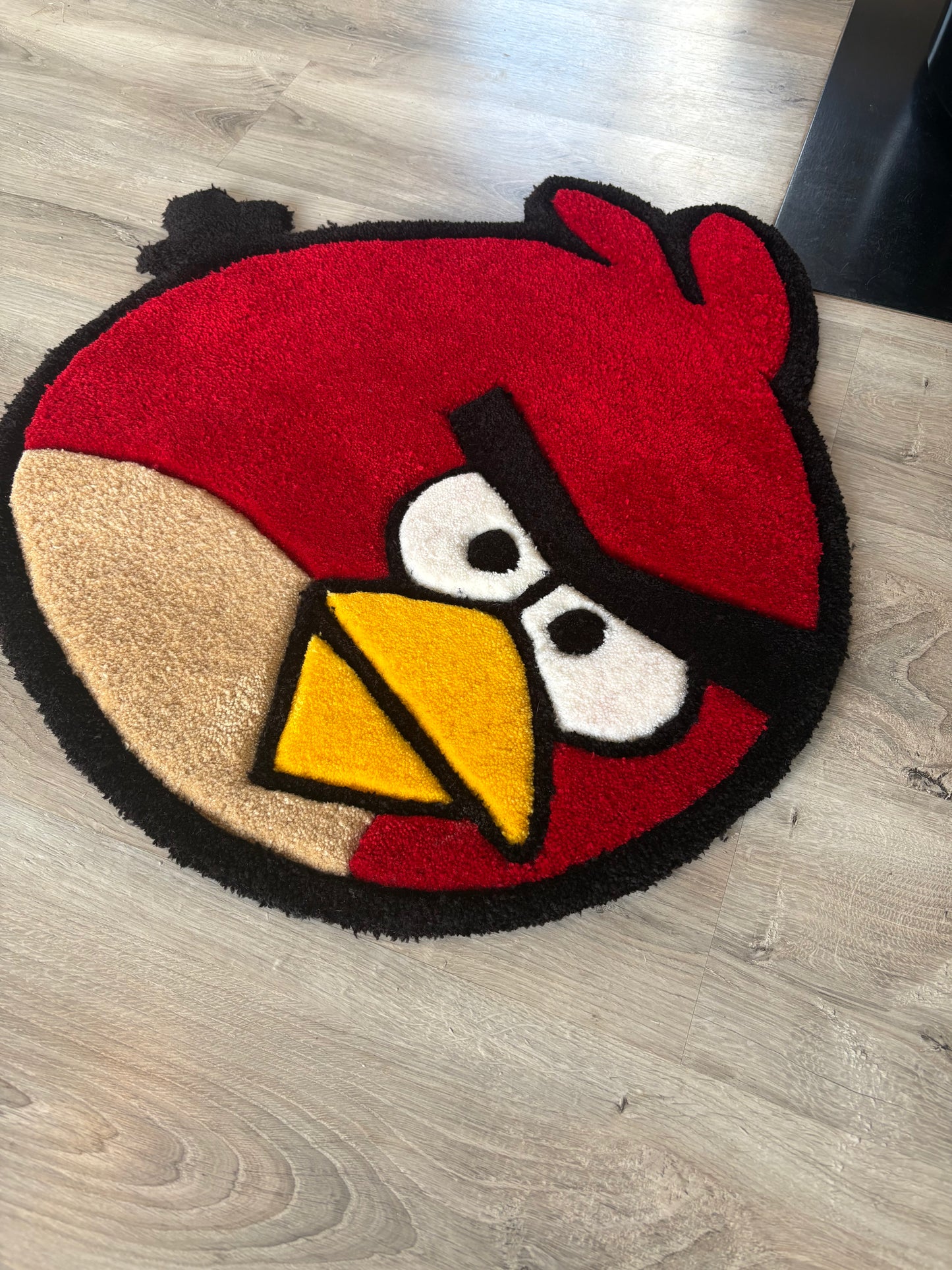 Tapis Angry Bird/Red (100% fait main) 70x70cm Tutfing/Rug